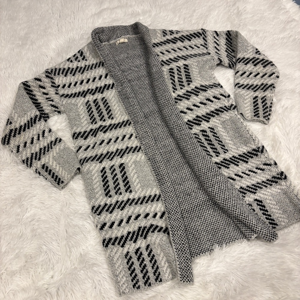 Debut Print Gray Black White Long Open Front Cardigan/Duster Size small